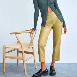 Babaton Command Cropped Pant